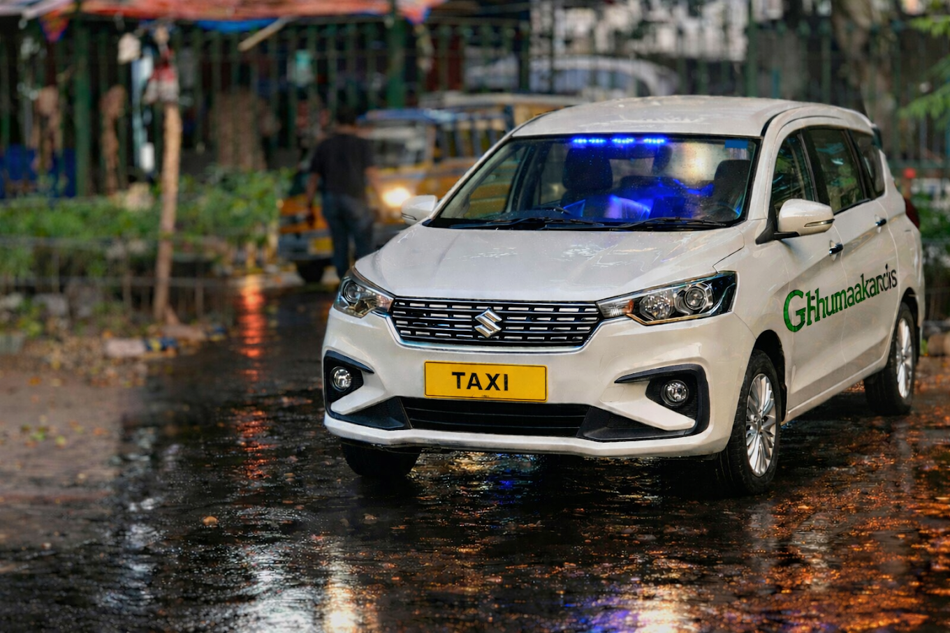Ghumaakar Cabs